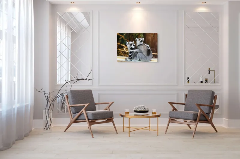 Tablou Canvas, "Lemuri cu priviri curioase în pădure", 100 x 70 cm – poza 5