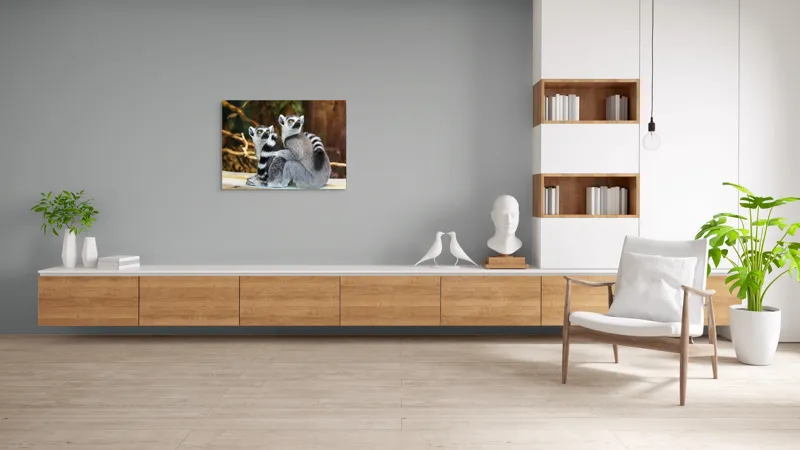 Tablou Canvas, "Lemuri cu priviri curioase în pădure", 100 x 70 cm – poza 6