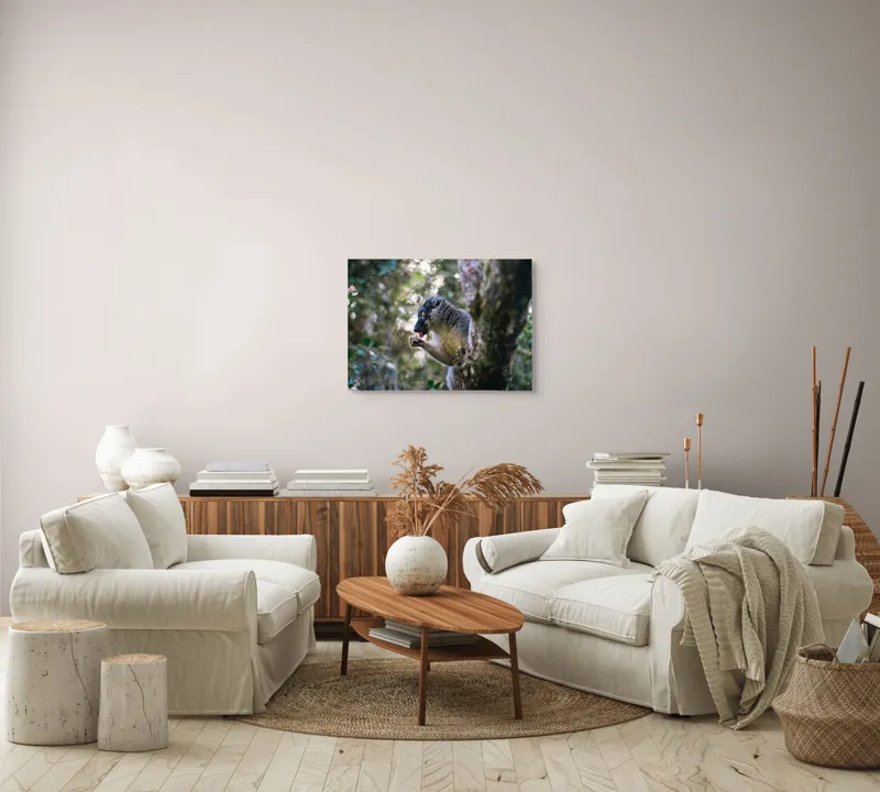 Tablou Canvas, "Nu știu cine este în imagine.", Nu pot identifica specia exactă, dar în imagine este un animal în peisaj natural., 70 x 50 cm – poza 6