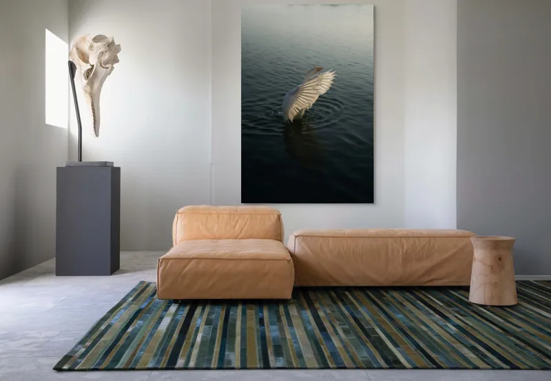 Tablou Canvas, "Dansul grațios al egretei pe apă", Grație, Aripi, Reflecție, Apă, Serenitate, Zbor, Natură, Lumină, 100 x 150 cm – poza 7