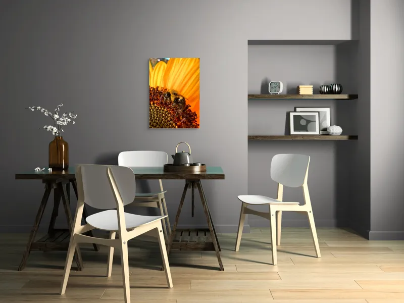 Tablou Canvas, "Albină pe floare de floarea-soarelui", Floare, Albină, Galben, Polen, Natură, Detaliu, Viu, Strălucitor, Petale, Soare, 50 x 70 cm – poza 5
