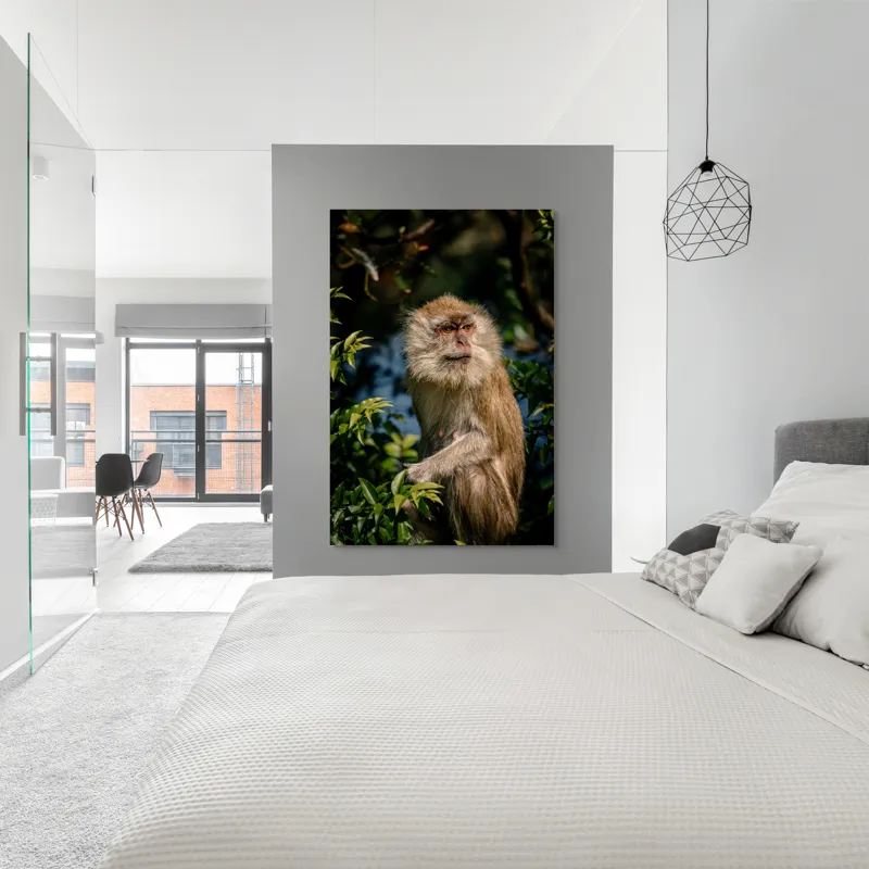 Tablou Canvas, "Maimuța contemplativă în natură vibrantă", Nu pot spune ce animal este aici., 100 x 150 cm – poza 5