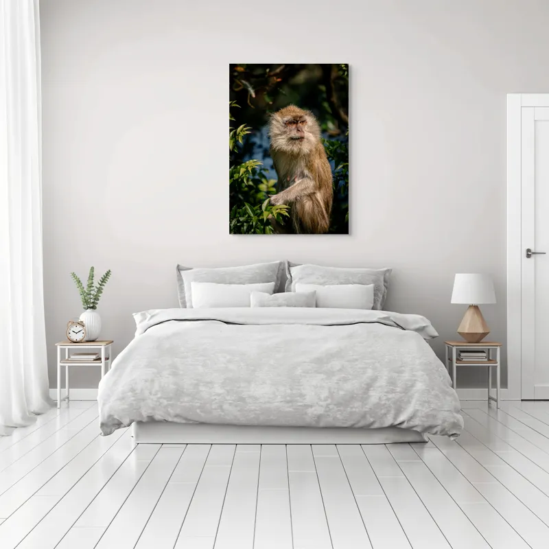 Tablou Canvas, "Maimuța contemplativă în natură vibrantă", 70 x 100 cm – poza 3