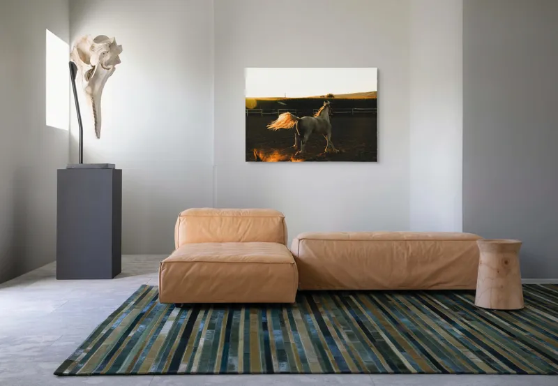 Tablou Canvas, "Calul alb în lumina apusului", Cal, Luminozitate, Mișcare, Peisaj, Energie, Apus, Libertate, Dinamică, 100 x 70 cm – poza 7