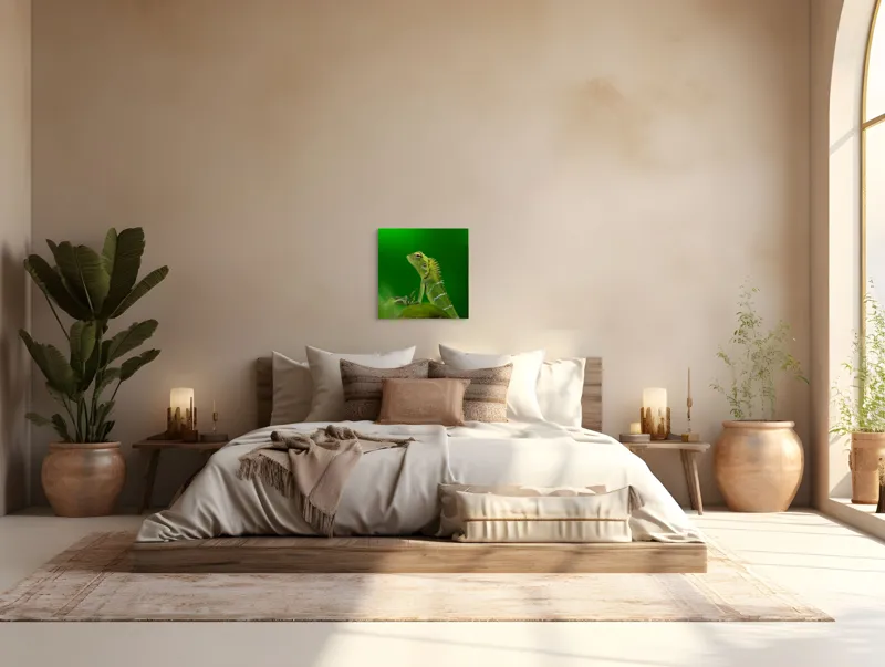 Tablou Canvas, "Şopârla verde în lumea liniştii", Verde, Şopârlă, Elegant, Spini, Fundal, Natură, Contrast, Frunză, 50 x 50 cm – poza 5