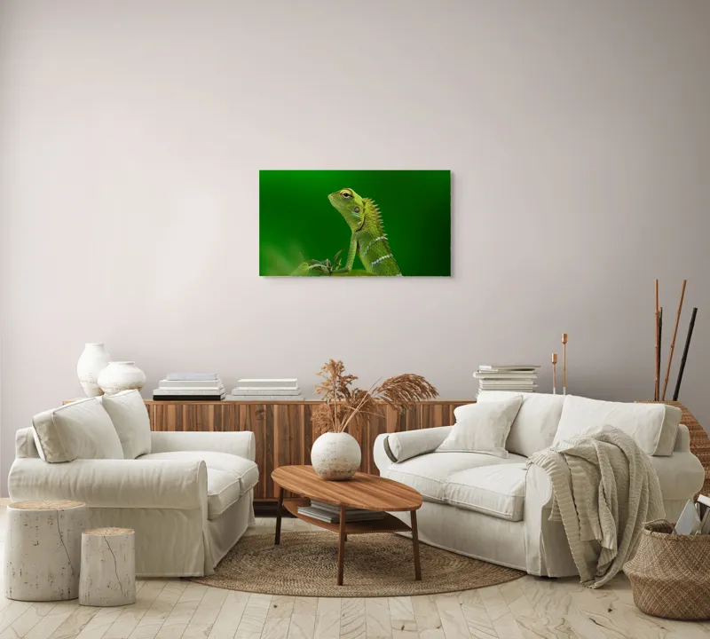 Tablou Canvas, "Şopârla verde în lumea liniştii", Verde, Şopârlă, Elegant, Spini, Fundal, Natură, Contrast, Frunză, 90 x 50 cm – poza 4