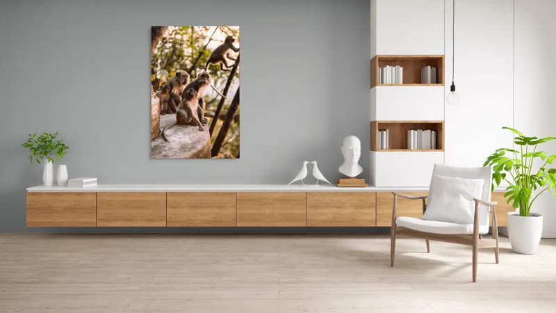 Tablou Canvas, "Maimuțe în lumina apusului liniștit", Maimuțe, Copaci, Apus, Familie, Trunchi, Urcare, Blană, Privește., 100 x 150 cm – poza 8