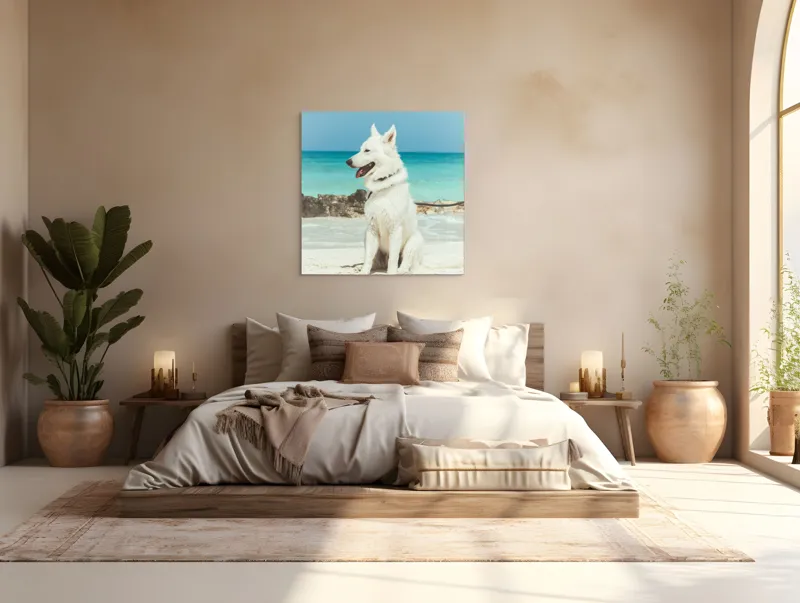 Tablou Canvas, "Câine alb pe plajă însorită", 100 x 100 cm – poza 4