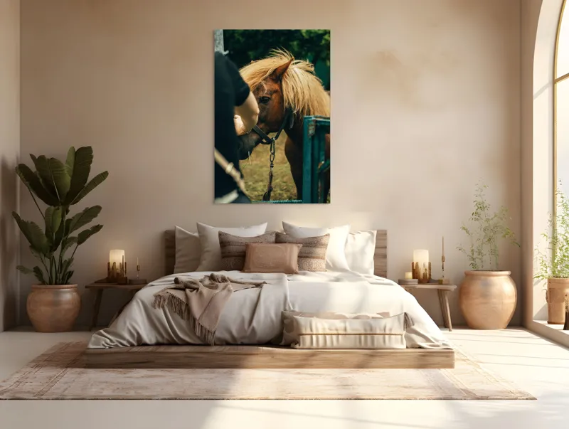 Tablou Canvas, "Întâlnire blândă cu un ponei brun", 100 x 150 cm – poza 3