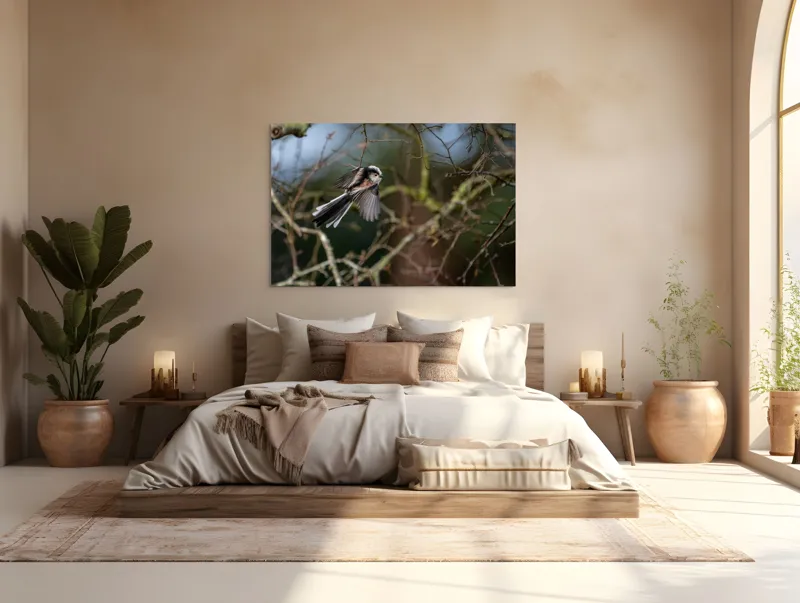 Tablou Canvas, "Zbor de primăvară printre crengi", Pasăre, Aripi, Ramuri, Cer, Zbor, Natură, Mișcare, Penaj, Frunze, Primăvară, 150 x 100 cm – poza 4