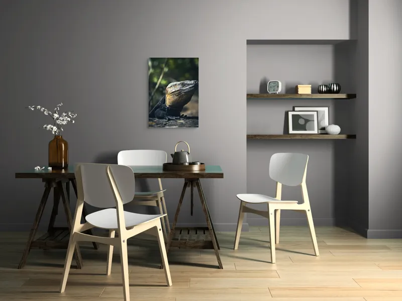 Tablou Canvas, "Vânătoarea Undelor Soarelui de Vară", Șopârlă, Soare, Solitar, Natură, Umbră, Textură, Piele, Contemplativ, Reptilă, Ambient, Vegetație, Observație, 50 x 70 cm – poza 5