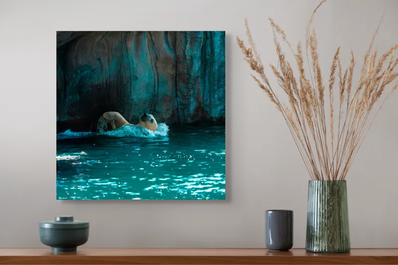 Tablou Canvas, "Urs polar în adâncuri albastre", 50 x 50 cm – poza 4