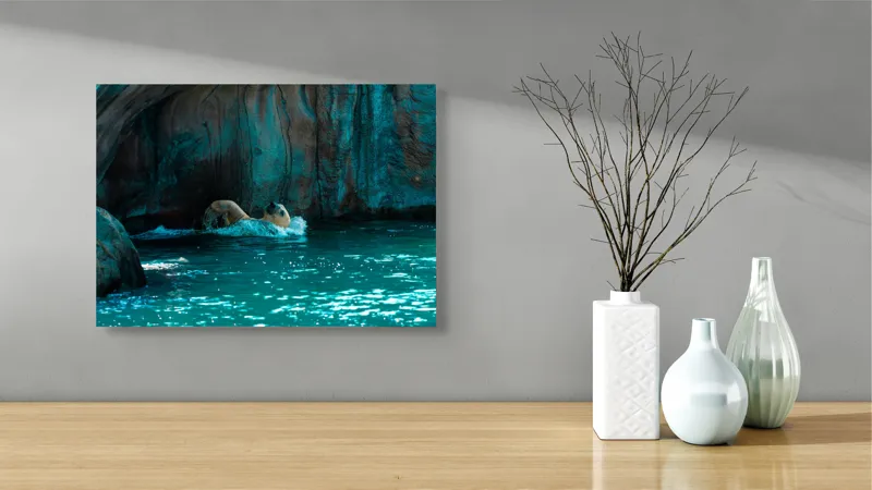 Tablou Canvas, "Urs polar în adâncuri albastre", 54 x 39 cm – poza 3