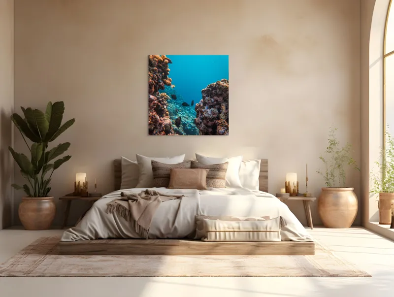Tablou Canvas, "Adâncurile misterioase ale oceanelor albastre", Corali, Pești, Albastru, Ocean, Scufundare, Roci, Viață, Marine, Lumini, Adâncuri, 100 x 100 cm – poza 4
