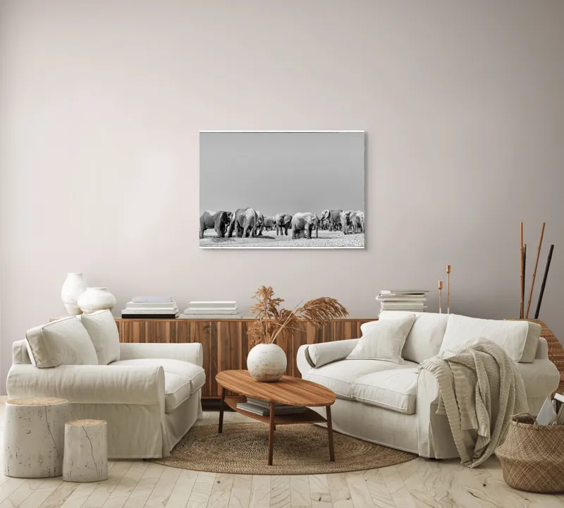 Tablou Canvas, "Elefanți la adăpătoare în savană", Elefanți, Girafe, Savana, Peisaj, Alb, Negru, Natură, Animale, Întindere, Liniște, 100 x 70 cm – poza 3