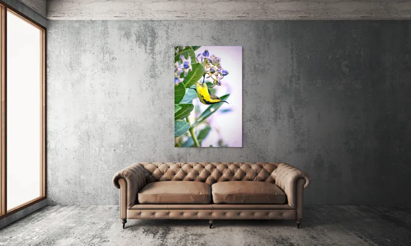 Tablou Canvas, "Pasărea în grădina cu flori albastre", Pasăre, Floră, Frunziș, Culori, Delicatețe, Natură, Fragilitate, Echilibru, 100 x 150 cm – poza 6